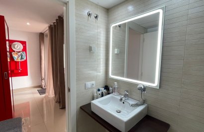 Resale - Townhouse / Duplex / Corner - Torrevieia - Punta Prima