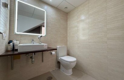 Resale - Townhouse / Duplex / Corner - Torrevieia - Punta Prima