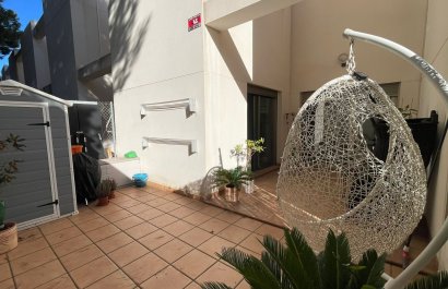 Resale - Townhouse / Duplex / Corner - Torrevieia - Punta Prima