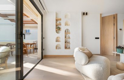 Resale - Apartment / flat - Marbella - Nueva Andalucía