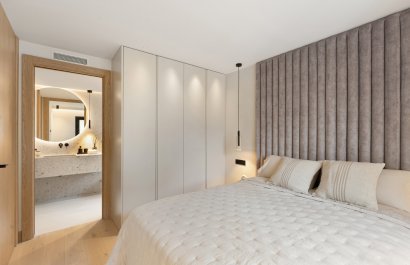 Resale - Apartment / flat - Marbella - Nueva Andalucía