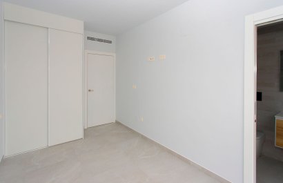 Resale - Apartment / flat - Torrevieia - Playa del Cura