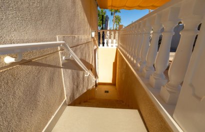 Resale - Villa - Benijofar