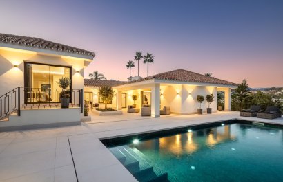 Resale - Villa - Marbella - Nueva Andalucía