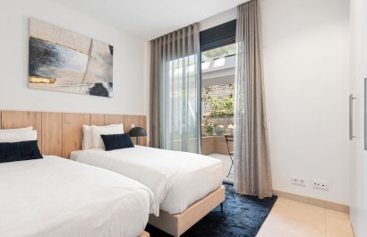 Resale - Apartment / flat - Marbella - Elviria