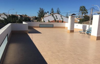 Resale - Townhouse / Duplex / Corner - Torre de la Horadada - Mil Palmeras