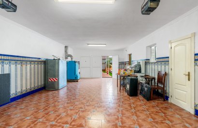 Resale - Villa - Torrevieia - Torrevieja