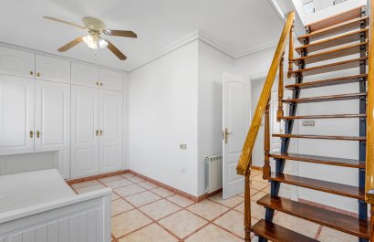 Resale - Villa - Torrevieia - Torrevieja