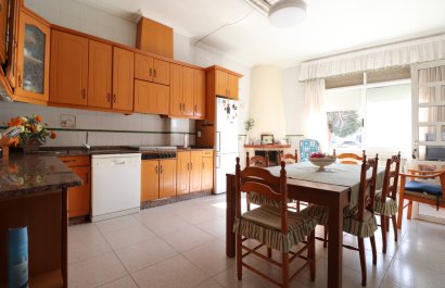 Resale - Apartment / flat - Rojales