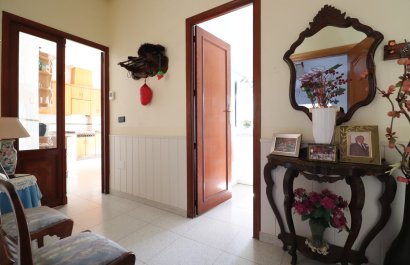 Resale - Apartment / flat - Rojales