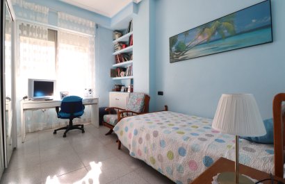 Resale - Apartment / flat - Rojales