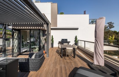 Resale - Apartment / flat - Marbella - Nueva Andalucía