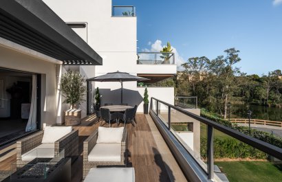 Resale - Apartment / flat - Marbella - Nueva Andalucía