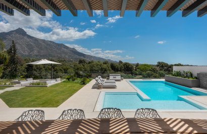 Resale - Villa - Marbella - Nueva Andalucía