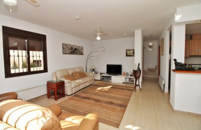 Resale - Villa - Villamartín - PAU 8