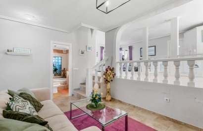 Resale - Villa - San Miguel de Salinas