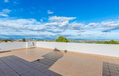 Resale - Villa - San Miguel de Salinas
