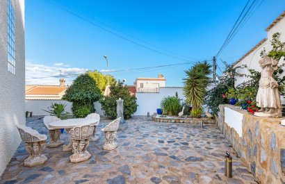 Resale - Villa - San Miguel de Salinas