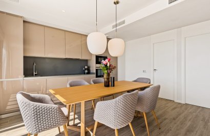 Resale - Apartment / flat - Estepoa - Cancelada