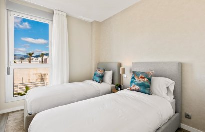 Resale - Apartment / flat - Estepoa - Cancelada