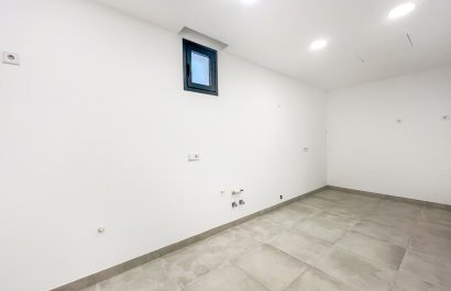 Resale - Villa - Marbella - Golden Mile