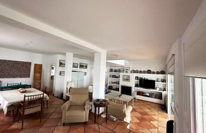 Resale - Villa - Marbella - Las Chapas