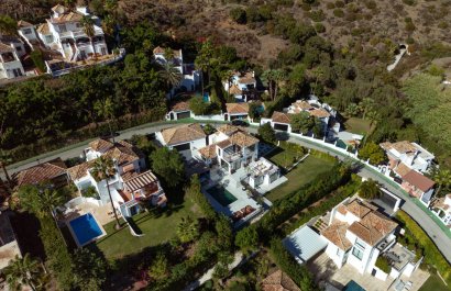 Resale - Villa - Marbella - Los Naranjos de Marbella