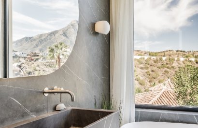 Resale - Villa - Marbella - Los Naranjos de Marbella