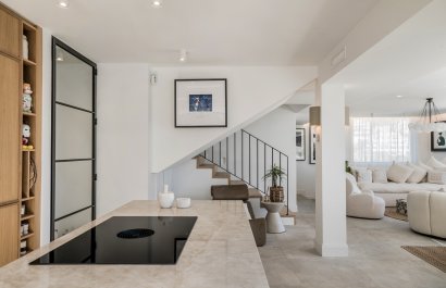 Resale - Villa - Marbella - Los Naranjos de Marbella