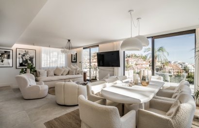 Resale - Villa - Marbella - Los Naranjos de Marbella