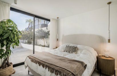 Resale - Villa - Marbella - Los Naranjos de Marbella