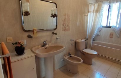 Resale - Villa - Torrevieia - Center