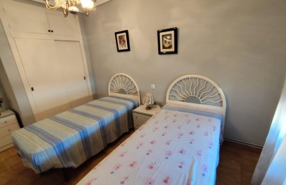 Resale - Villa - Torrevieia - Center