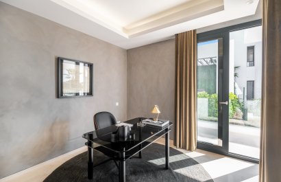 Resale - Villa - Estepoa - El Paraíso