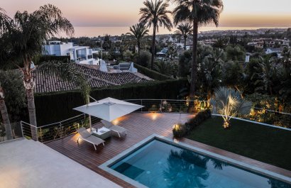 Resale - Villa - Marbella - Nagueles