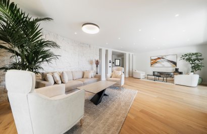 Resale - Villa - Marbella - Nagueles