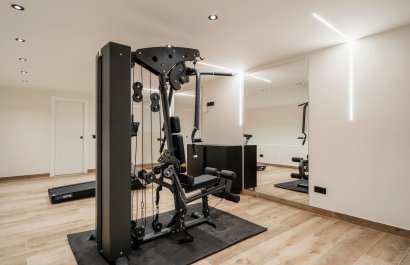 Resale - Villa - Marbella - Nagueles