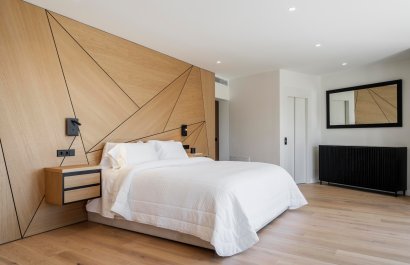 Resale - Villa - Marbella - Nagueles