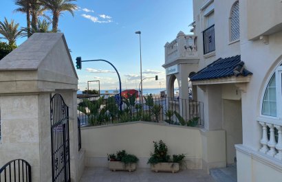 Resale - Apartment / flat - Torrevieia - Playa Los Locos