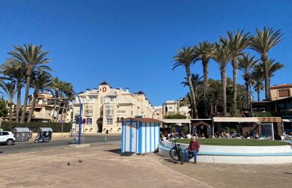 Resale - Apartment / flat - Torrevieia - Playa Los Locos