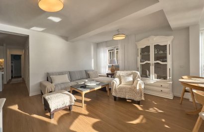 Resale - Apartment / flat - Torrevieia - Playa del Cura