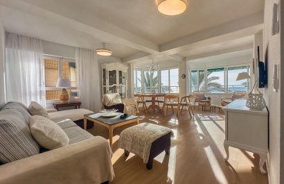 Resale - Apartment / flat - Torrevieia - Playa del Cura