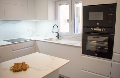 Resale - Townhouse / Duplex / Corner - Guardamar del Segura - Urbanizaciones