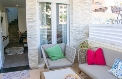 Resale - Townhouse / Duplex / Corner - Guardamar del Segura - Urbanizaciones