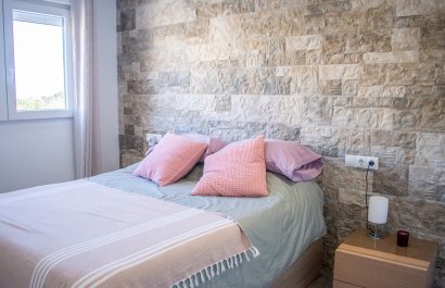 Resale - Townhouse / Duplex / Corner - Guardamar del Segura - Urbanizaciones