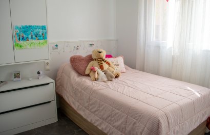 Resale - Townhouse / Duplex / Corner - Guardamar del Segura - Urbanizaciones