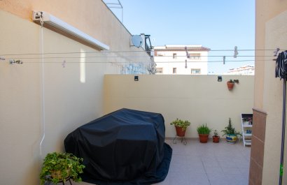 Resale - Townhouse / Duplex / Corner - Guardamar del Segura - Urbanizaciones