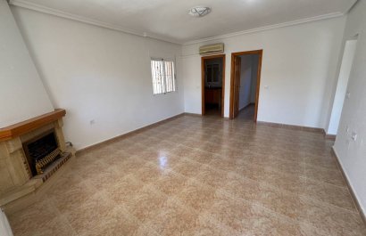 Resale - Villa - Algorfa - Montemar