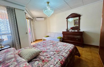 Resale - Apartment / flat - Santa Pola - Puerto