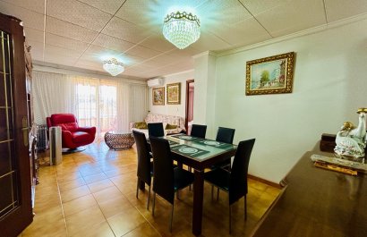 Resale - Apartment / flat - Santa Pola - Puerto